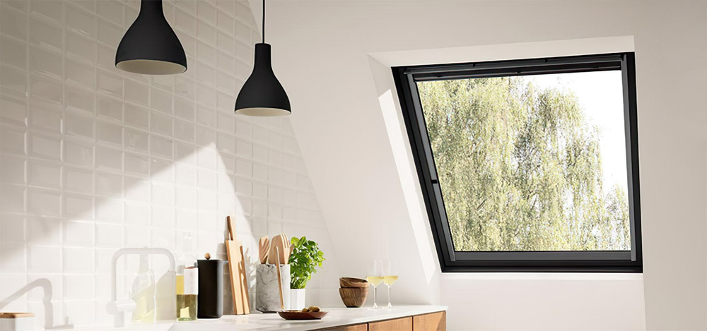 Velux Black